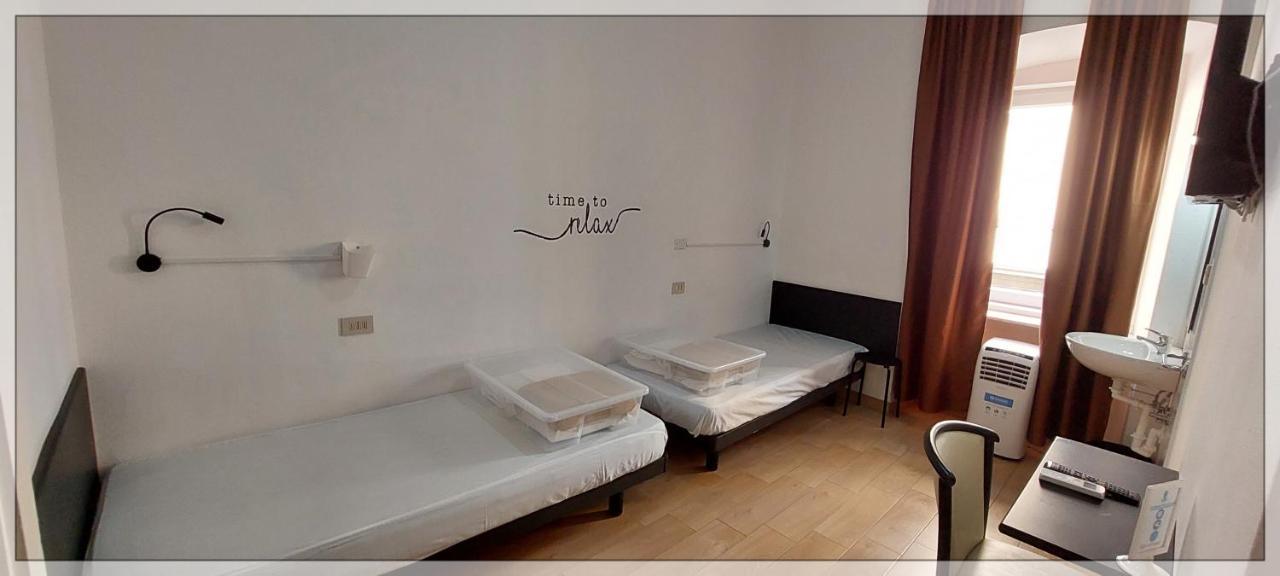 Hotel Istria Триест Экстерьер фото