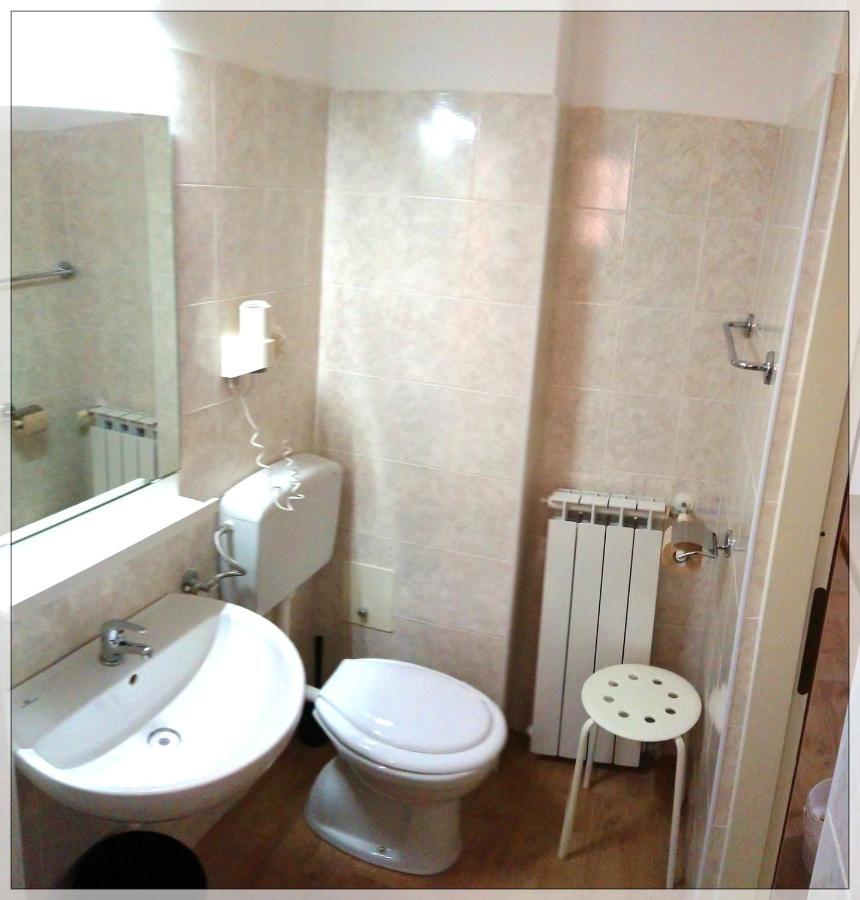 Hotel Istria Триест Экстерьер фото